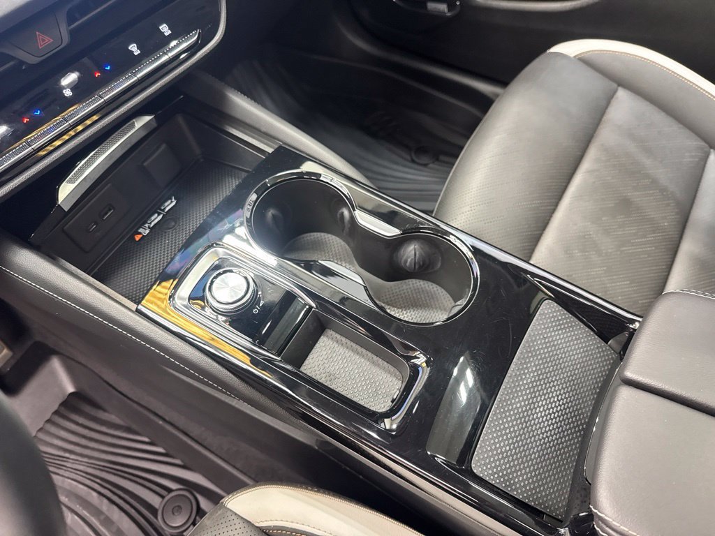Used 2024 Buick Envision Sport Touring AWD/4WD image 25