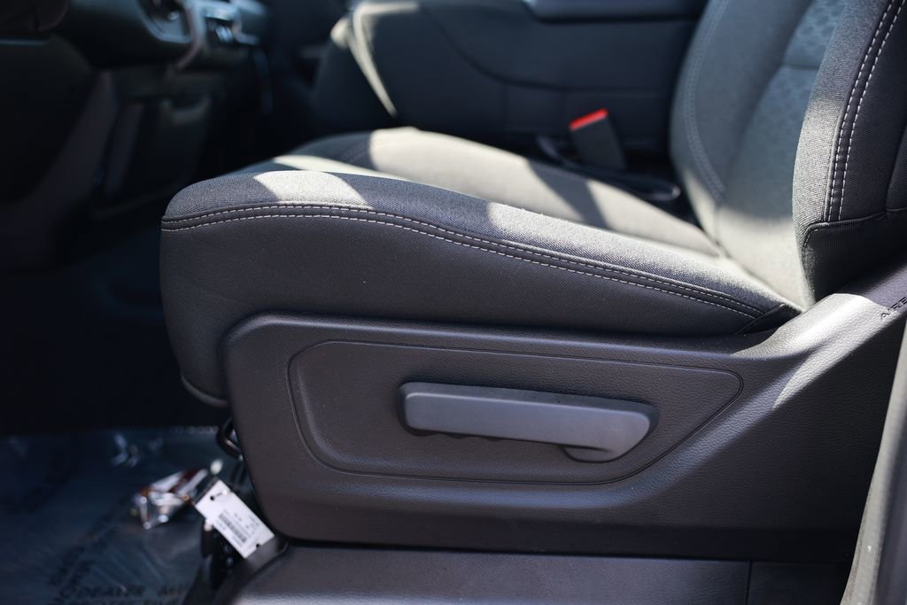 New 2026 RAM 1500 Express image 16