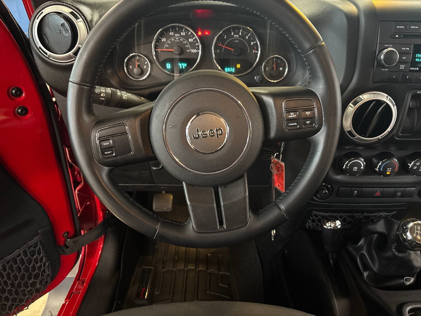 Used 2014 Jeep Wrangler Sahara w/ Dual Top Group AWD/4WD image 12