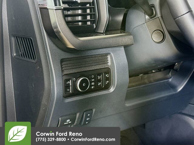 New 2026 Ford F350 4x4 Crew Cab Super Duty image 11