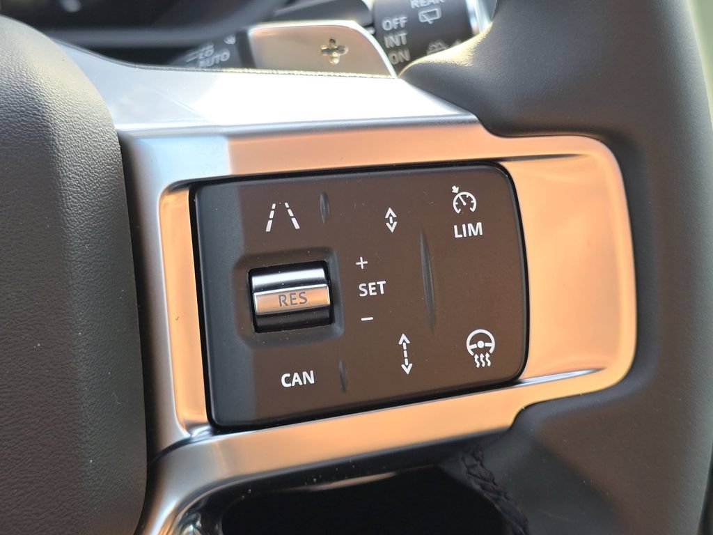 New 2026 Land Rover Discovery S AWD/4WD image 16