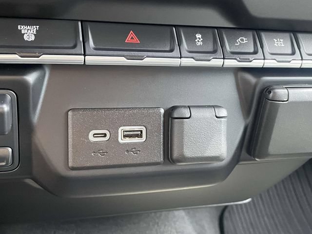Used 2022 Chevrolet Silverado 3500 LT w/ Remote Start Package AWD/4WD image 19