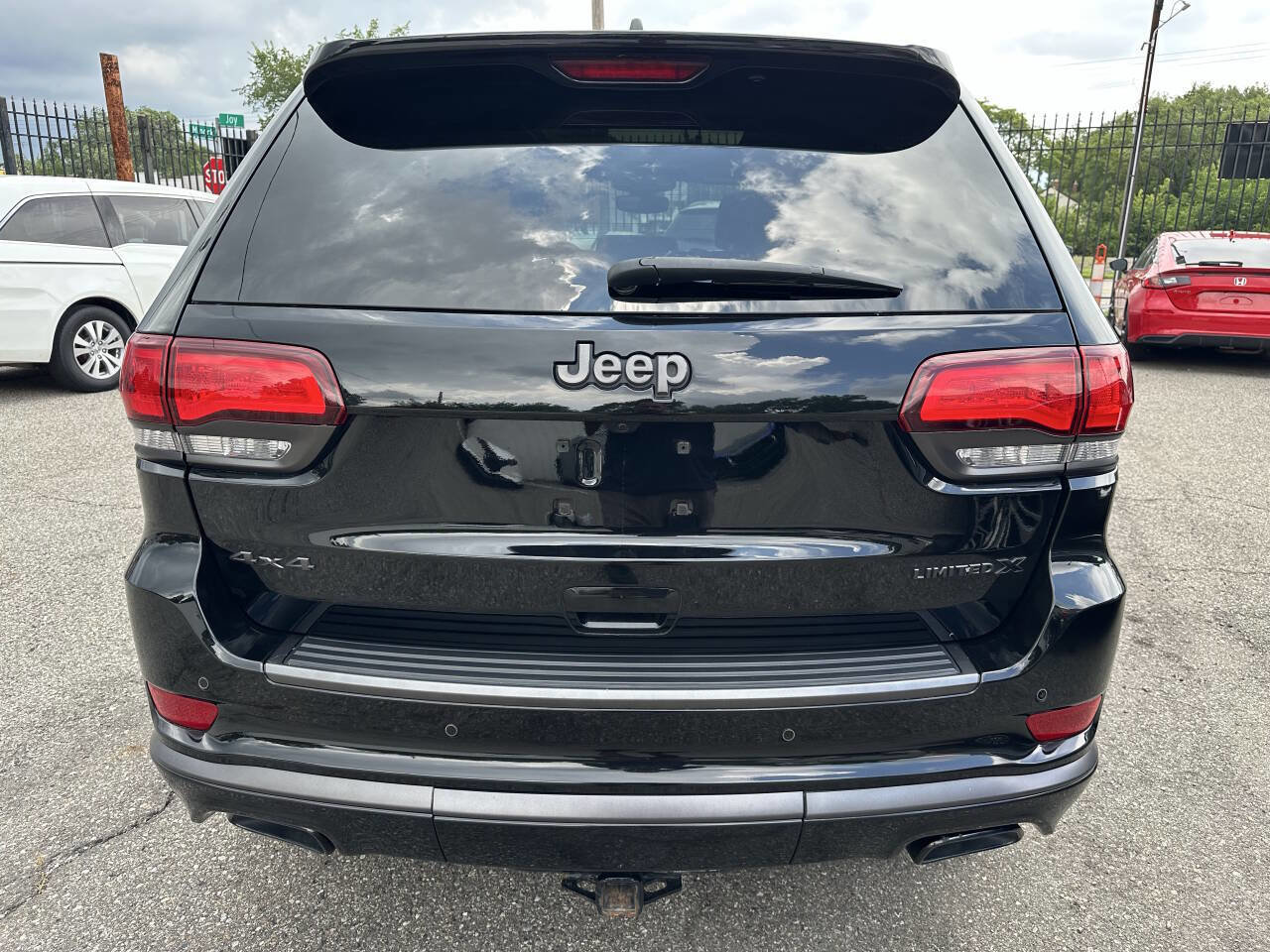Used 2020 Jeep Grand Cherokee Limited X image 6