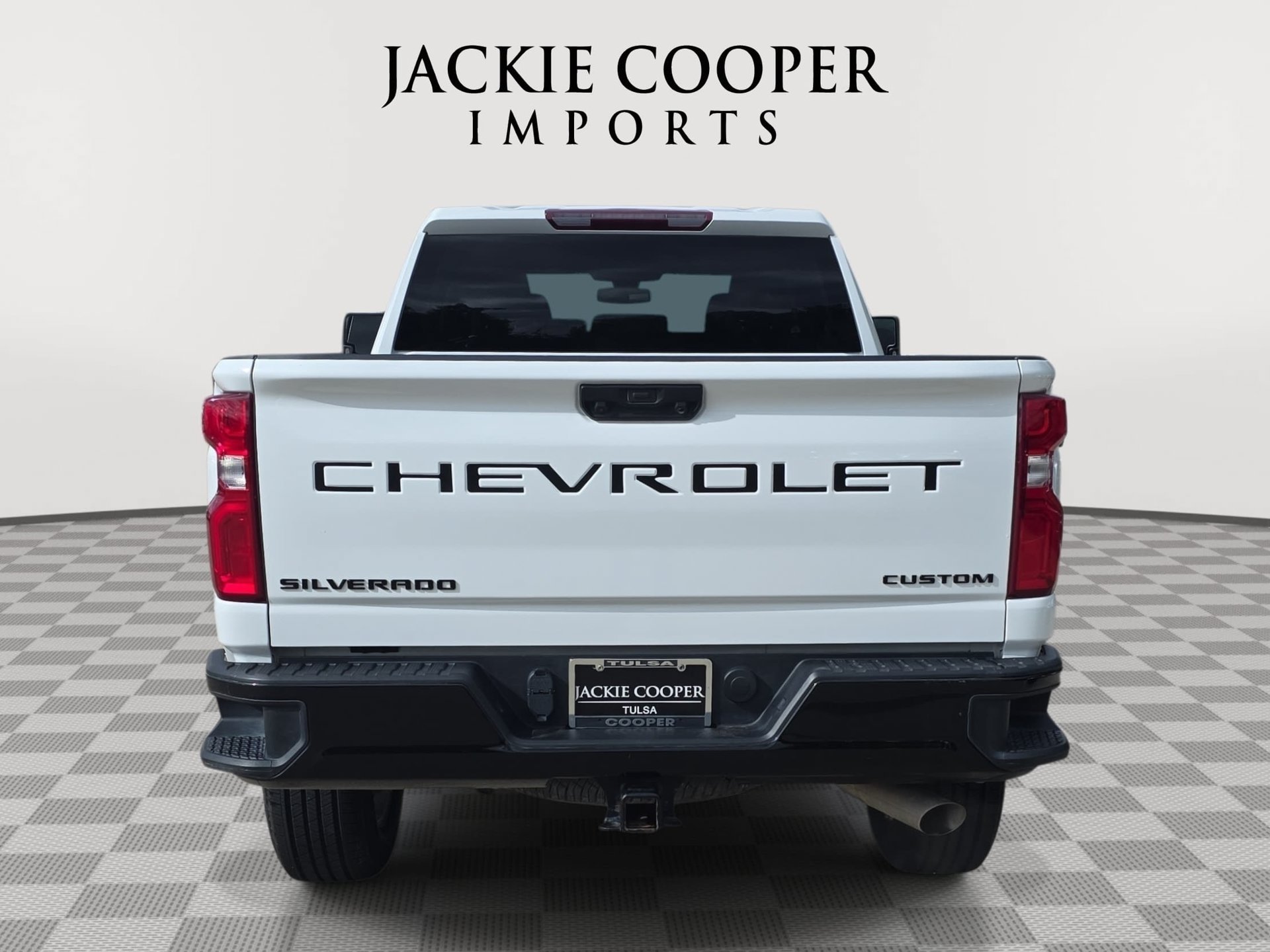 Used 2021 Chevrolet Silverado 2500 Custom w/ Custom Value Package AWD/4WD image 6