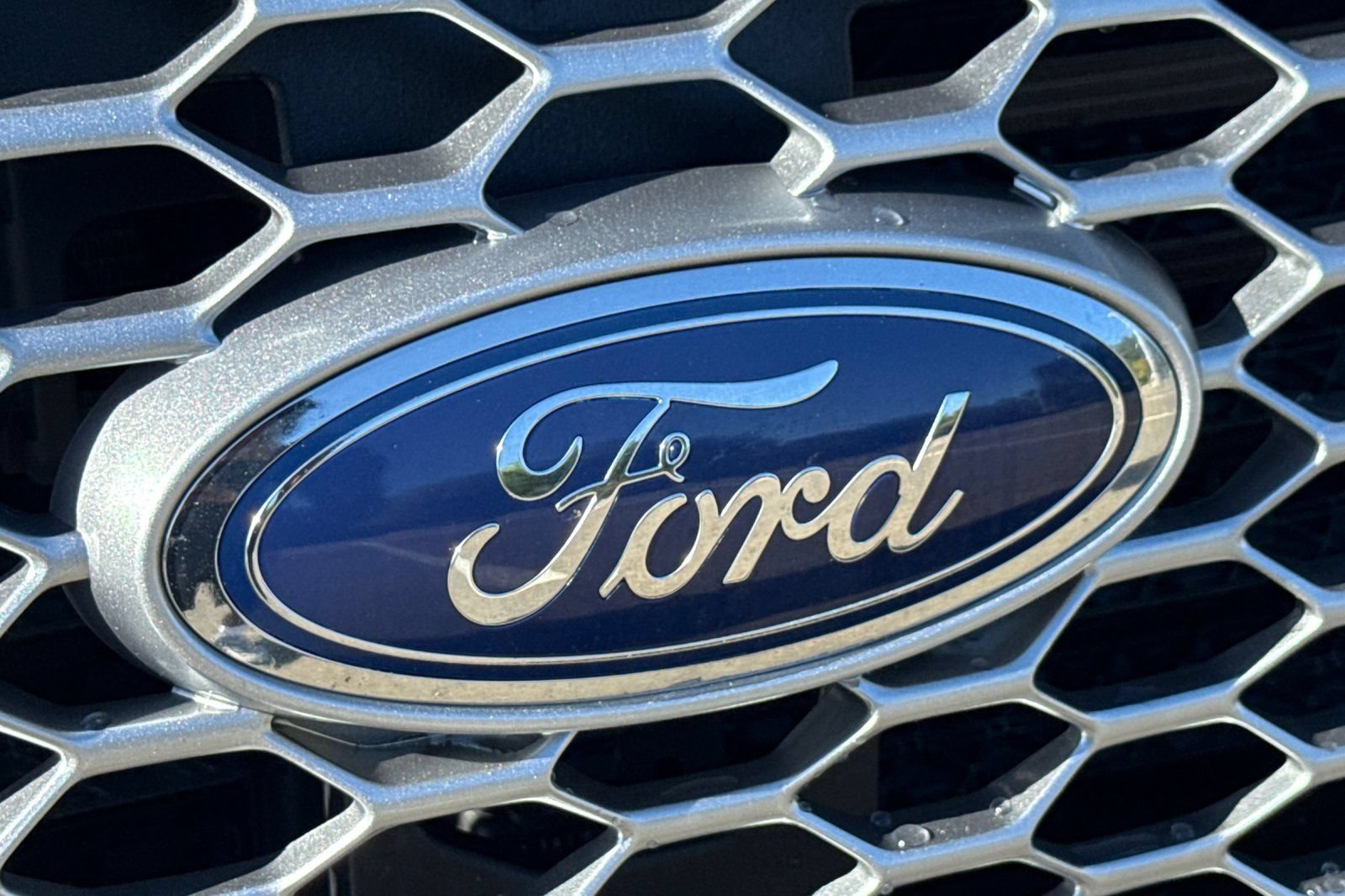 Used 2024 Ford Edge SEL AWD/4WD image 47