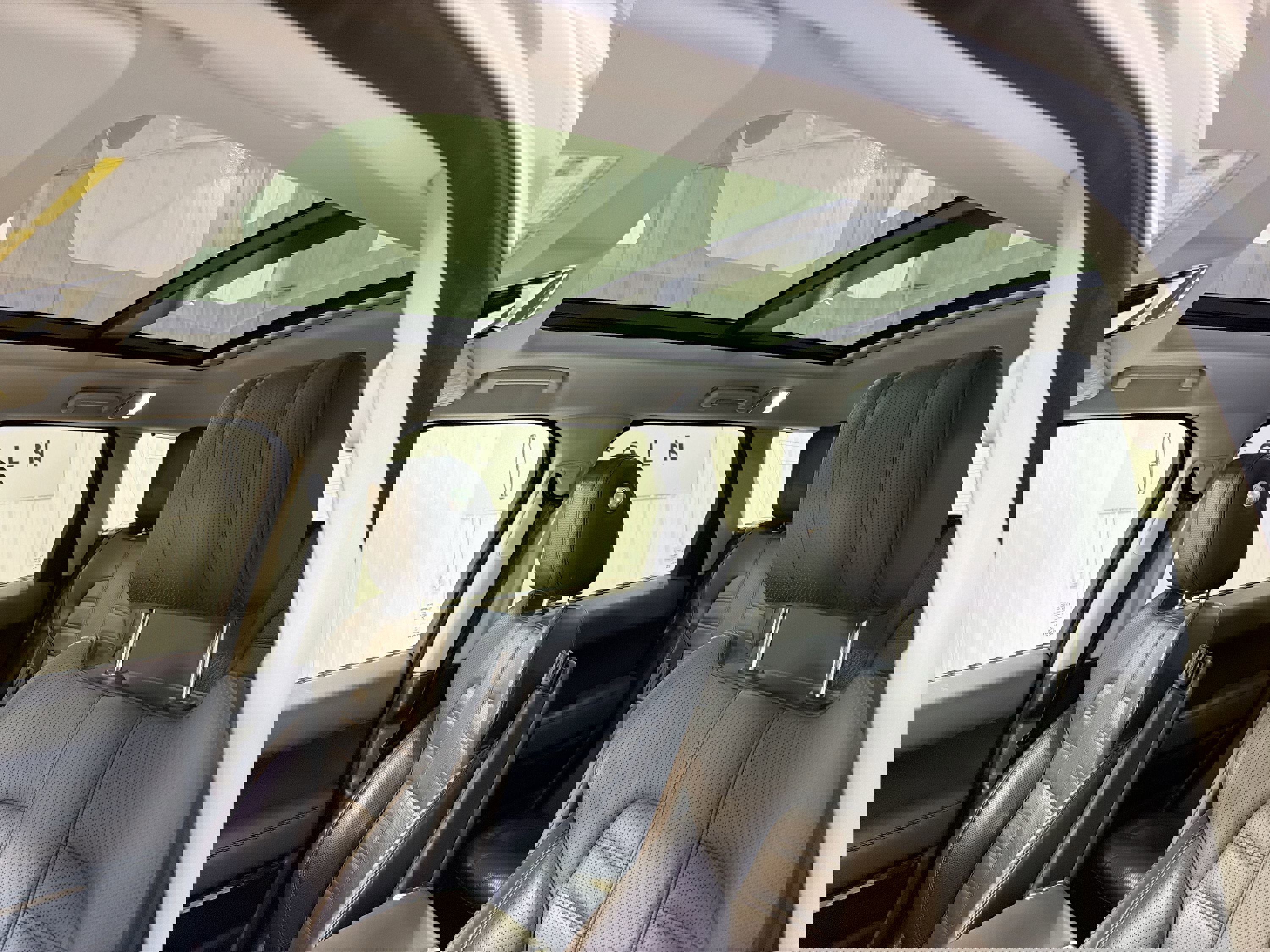 Used 2017 Land Rover Range Rover Sport Autobiography image 24