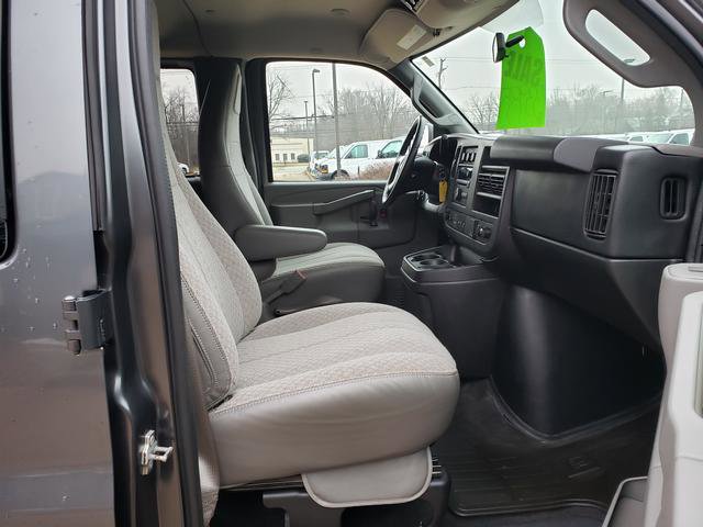 Used 2016 Chevrolet Express 3500 LT w/ LT Preferred Equipment Group image 16