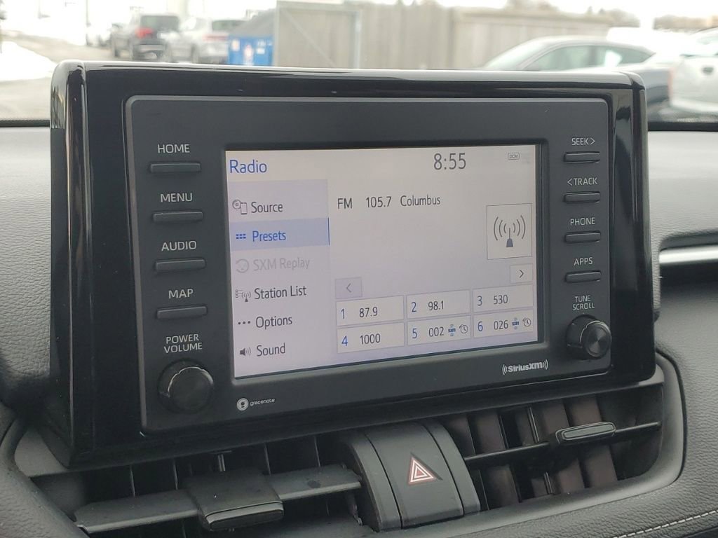 Used 2021 Toyota RAV4 LE image 21