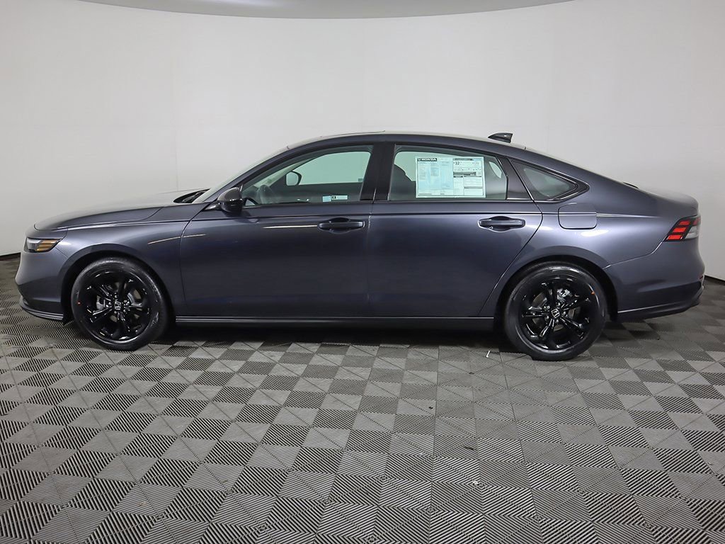 Certified 2025 Honda Accord SE image 7