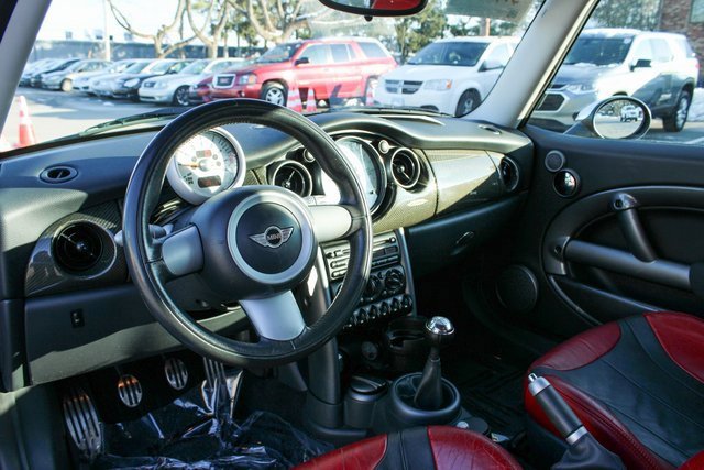 Used 2004 MINI Cooper S image 15