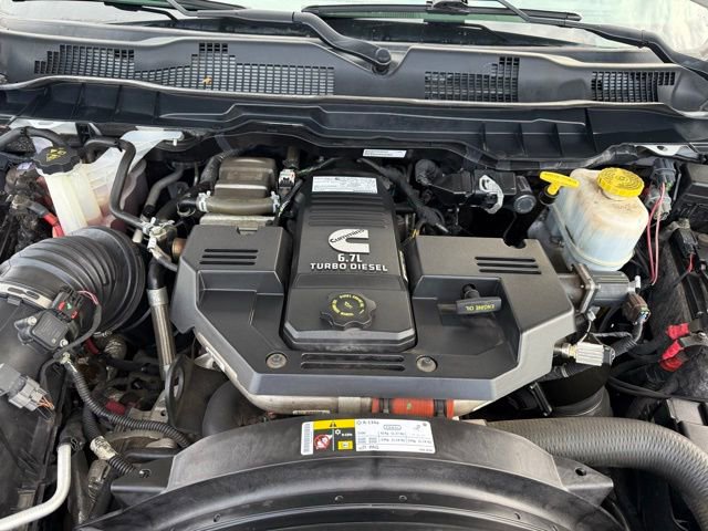 Used 2018 RAM 4500 Tradesman w/ Power Accessory Group image 27