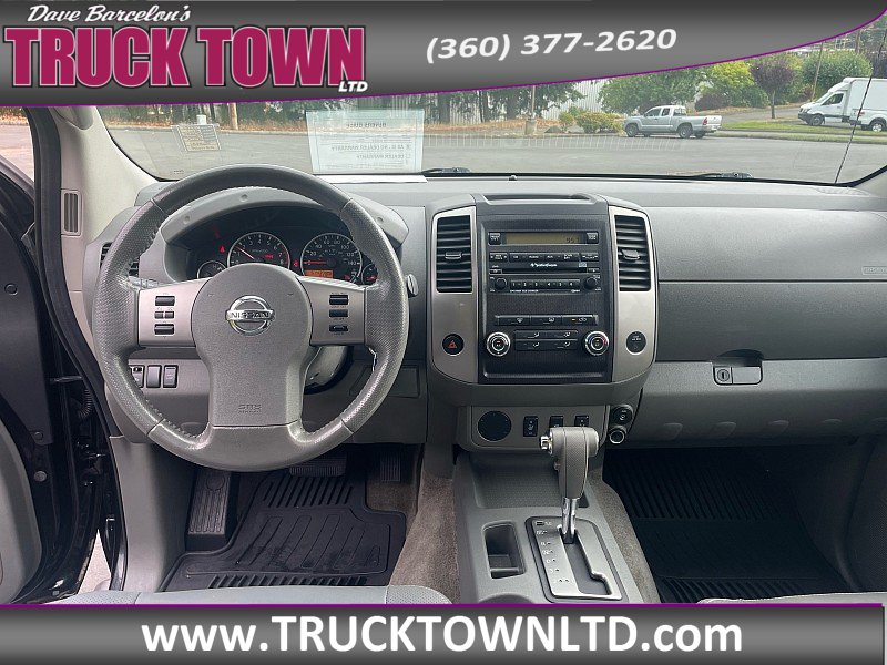 Used 2011 Nissan Frontier SL w/ Moonroof Pkg RWD image 15