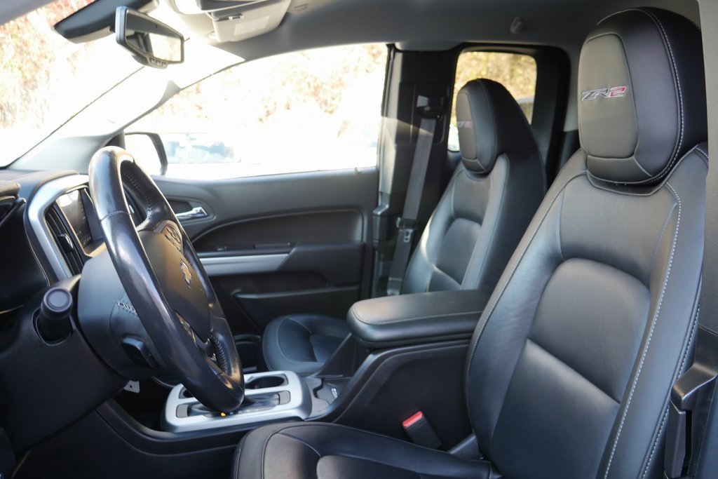 Used 2022 Chevrolet Colorado ZR2 w/ ZR2 Dusk Special Edition image 9