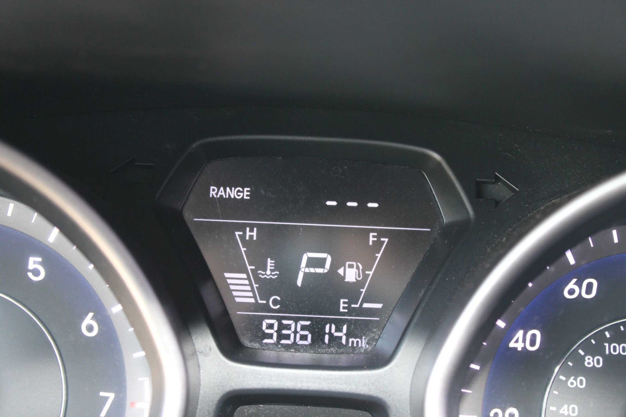 Used 2015 Hyundai Elantra SE FWD image 9