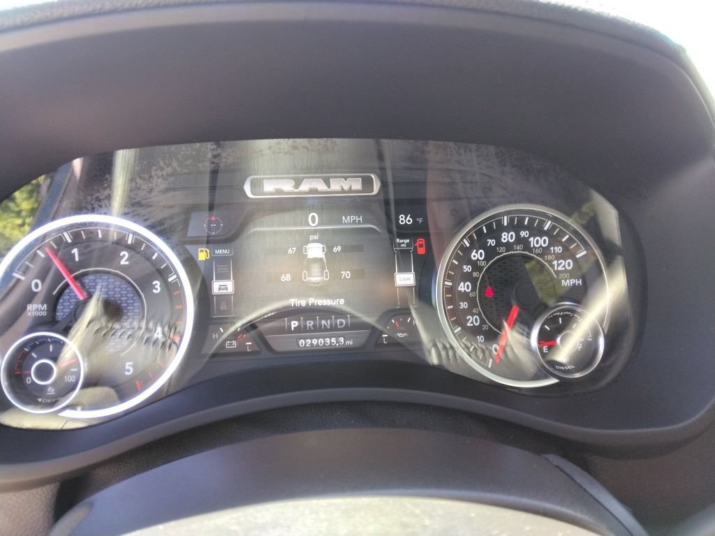 Used 2024 RAM 2500 Laramie w/ Night Edition AWD/4WD image 9