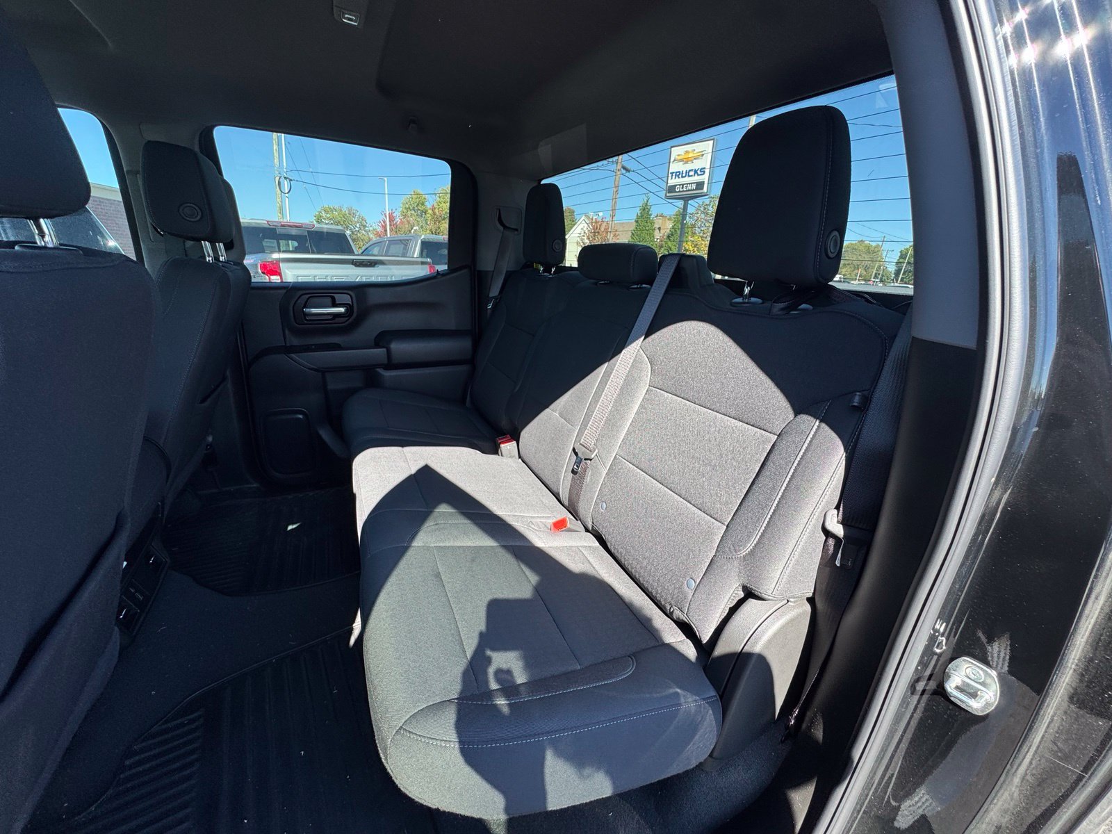 Used 2024 Chevrolet Silverado 1500 Custom Trail Boss w/ LPO, Dark Essentials Package AWD/4WD image 25