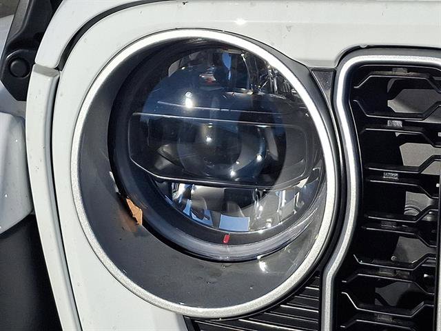 New 2026 Jeep Wrangler Sahara image 6