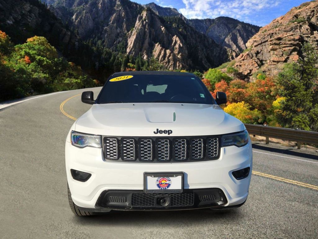 Used 2021 Jeep Grand Cherokee Laredo X image 6