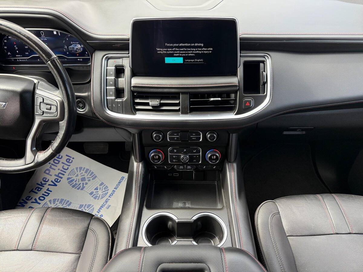 Used 2022 Chevrolet Tahoe RST w/ Luxury Package AWD/4WD image 11