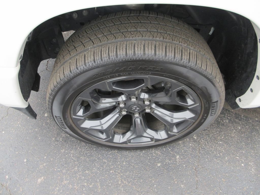 Used 2022 RAM 1500 Limited w/ Night Edition AWD/4WD image 16