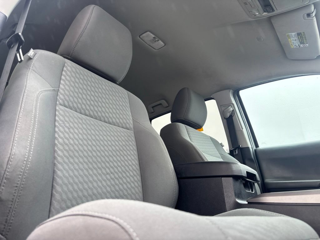 Used 2021 Toyota Tacoma SR5 RWD image 25