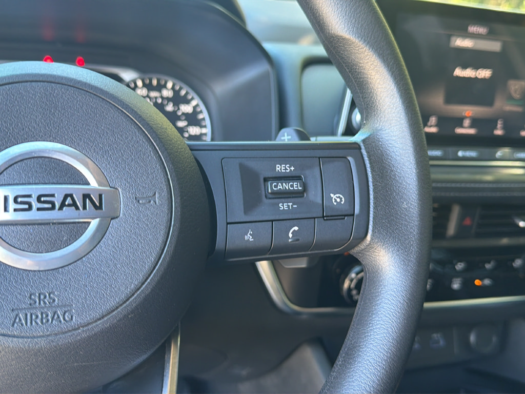 Used 2021 Nissan Rogue S FWD image 25
