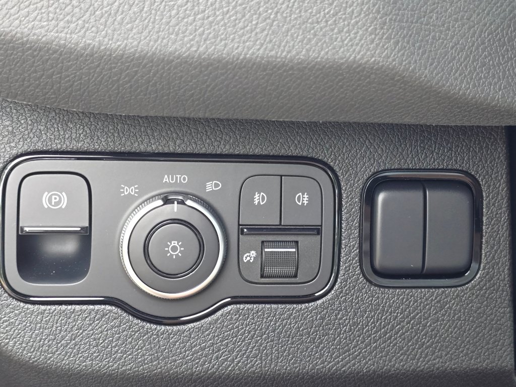 New 2026 Mercedes-Benz Sprinter 2500 image 34