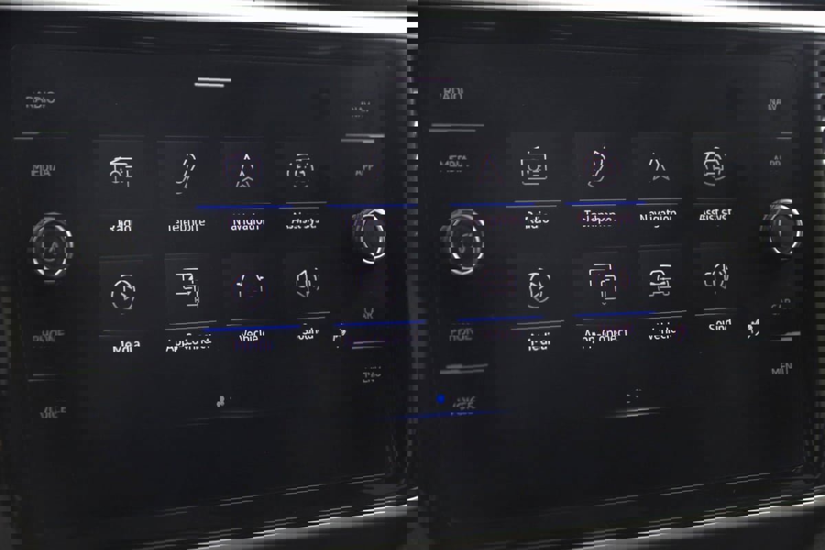 Used 2021 Volkswagen Atlas SEL Premium image 33