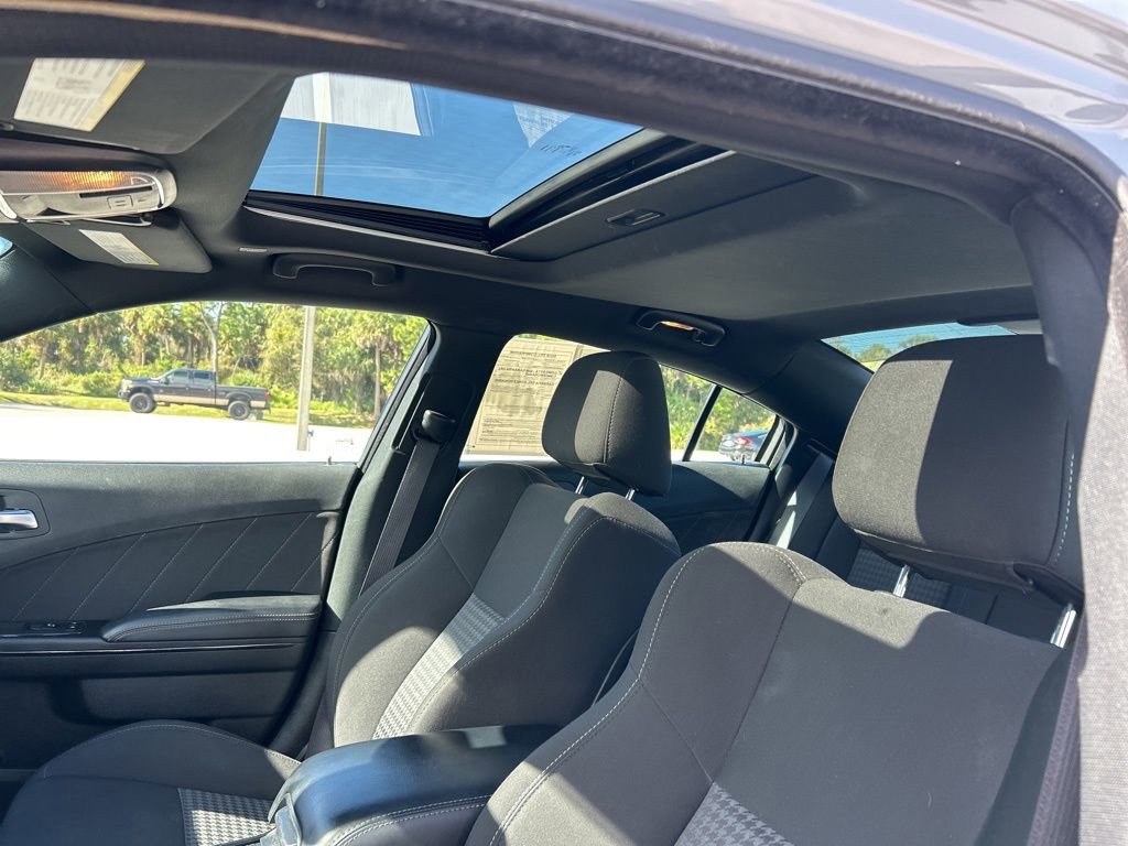 Used 2022 Dodge Charger GT image 5