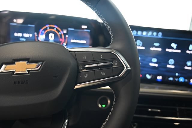 New 2026 Chevrolet Traverse LT w/ LPO, Floor Liner Package FWD image 23