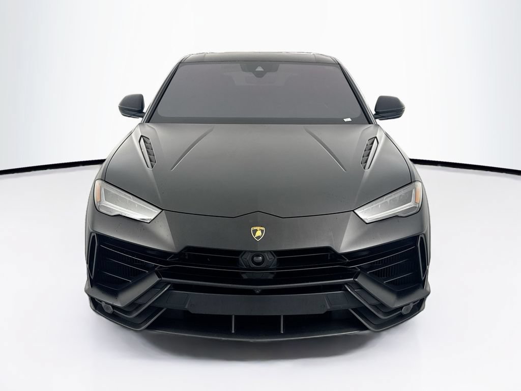 Used 2023 Lamborghini Urus Performante AWD/4WD image 2