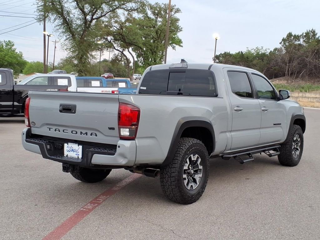 Used 2019 Toyota Tacoma TRD Off-Road w/ TRD Premium Off Road Package image 12