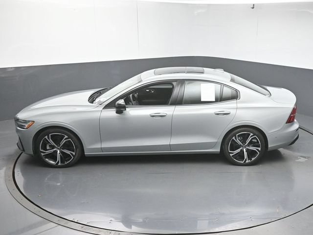 Used 2024 Volvo S60 B5 Plus w/ Protection Package Premier FWD image 44