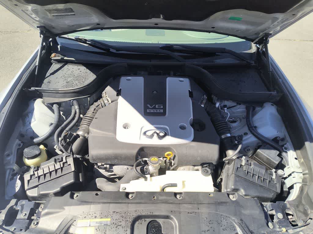 Used 2010 INFINITI G37 Journey w/ Premium Pkg image 26