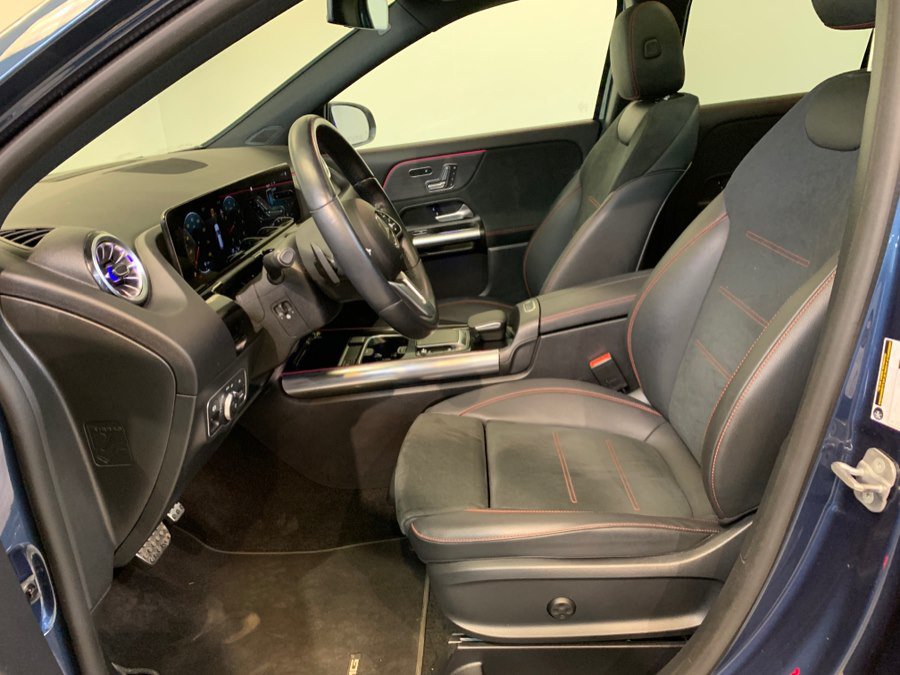 Used 2023 Mercedes-Benz GLA 250 4MATIC w/ AMG Line Exterior image 19