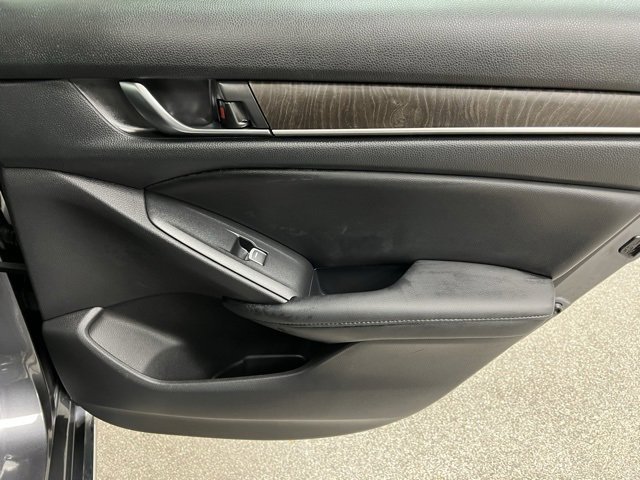 Used 2022 Honda Accord EX-L image 52