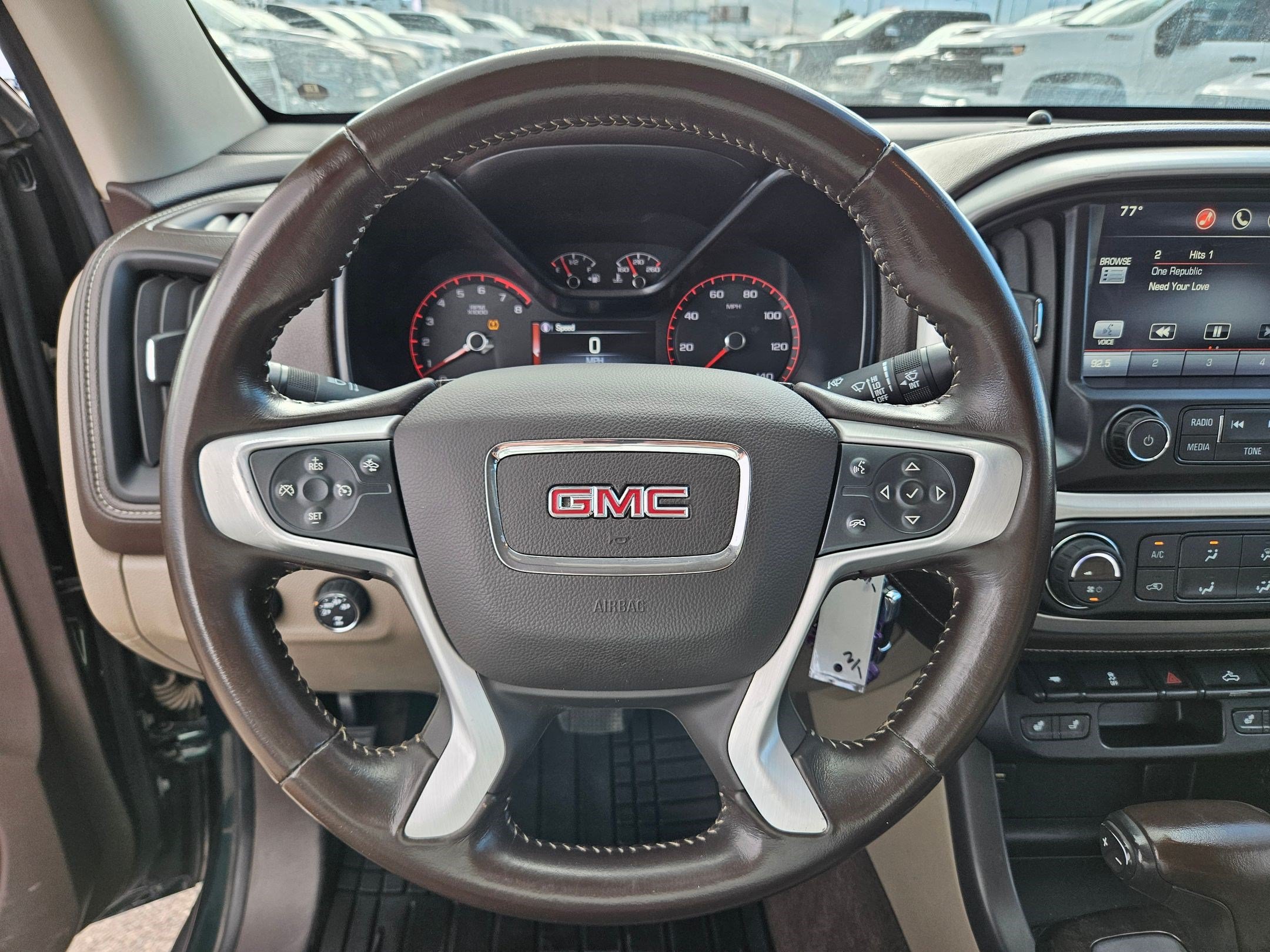 Used 2015 GMC Canyon SLT w/ Driver Alert Package AWD/4WD image 16