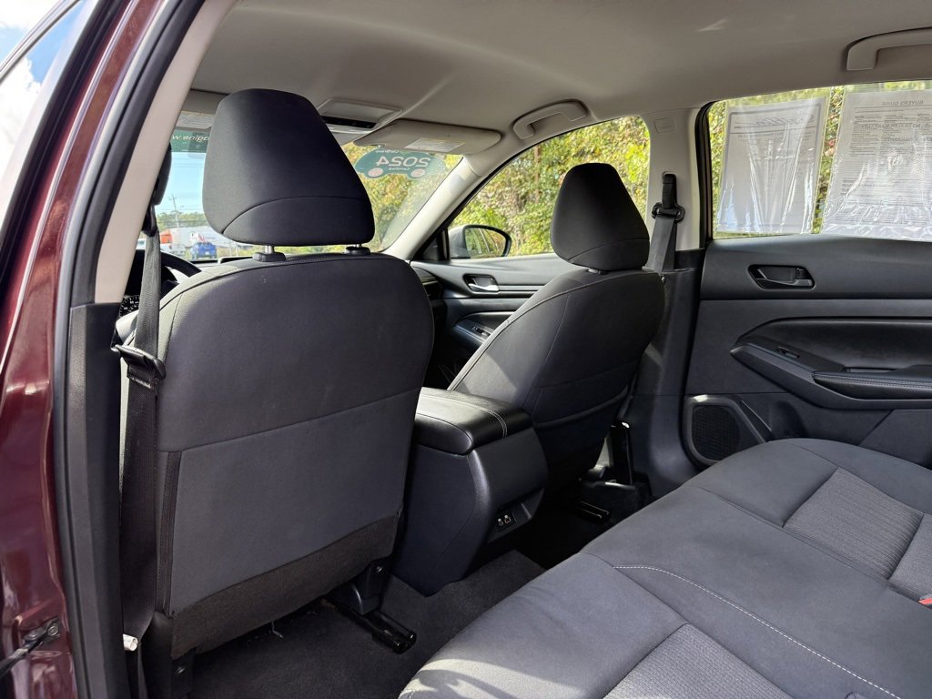 Used 2024 Nissan Altima 2.5 SV image 20