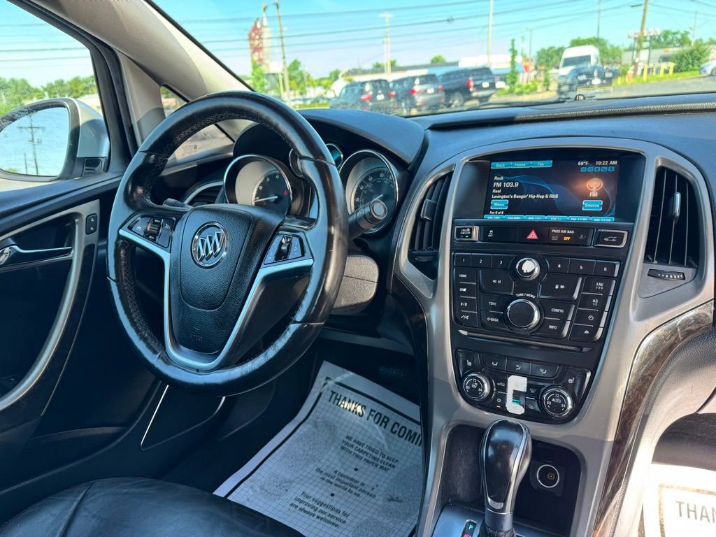 Used 2012 Buick Verano Leather FWD image 23