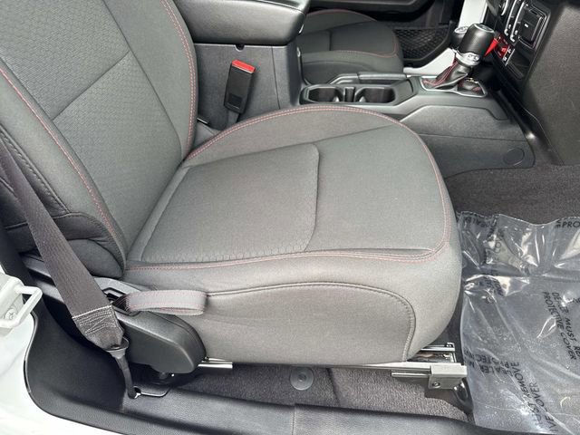 Used 2023 Jeep Wrangler Rubicon image 14