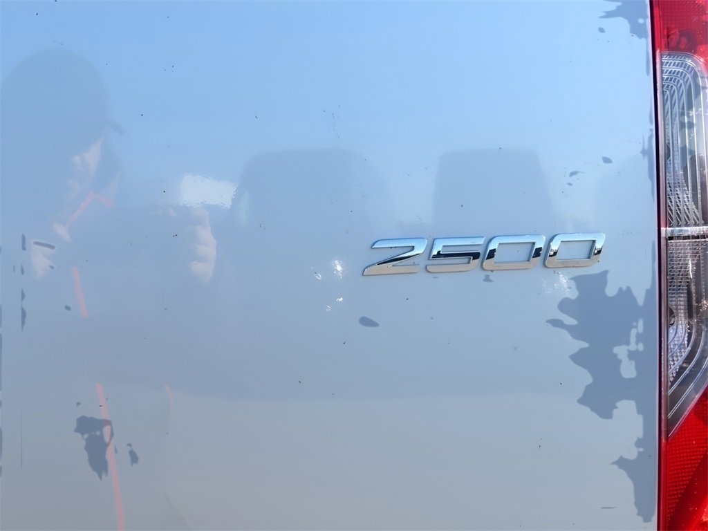 Used 2024 Mercedes-Benz Sprinter 2500 image 9