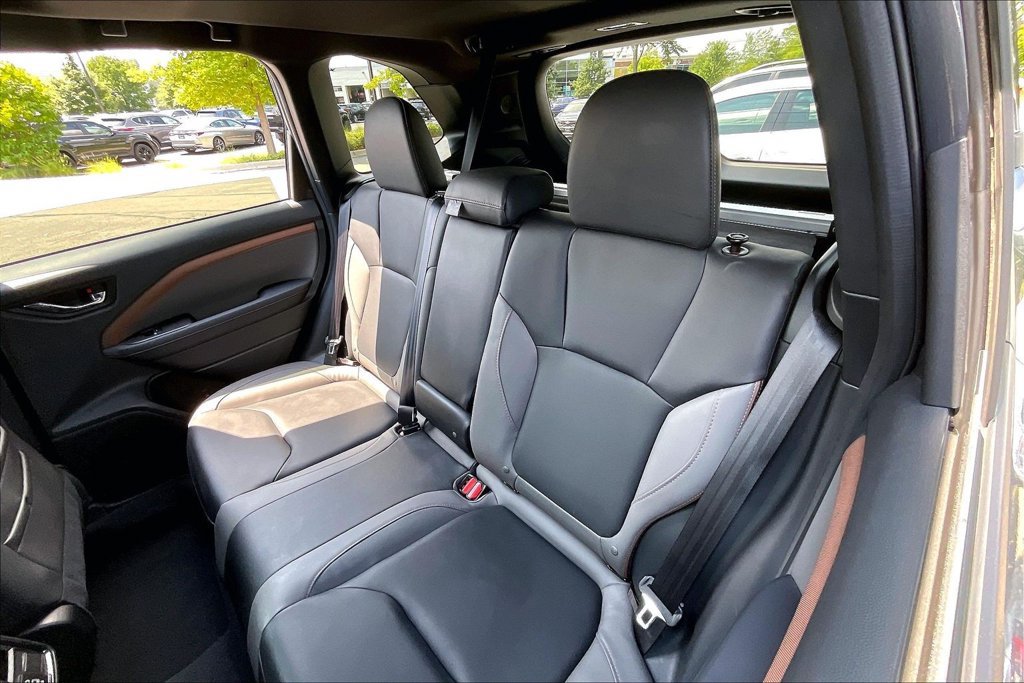 Certified 2025 Subaru Forester Sport AWD/4WD image 32