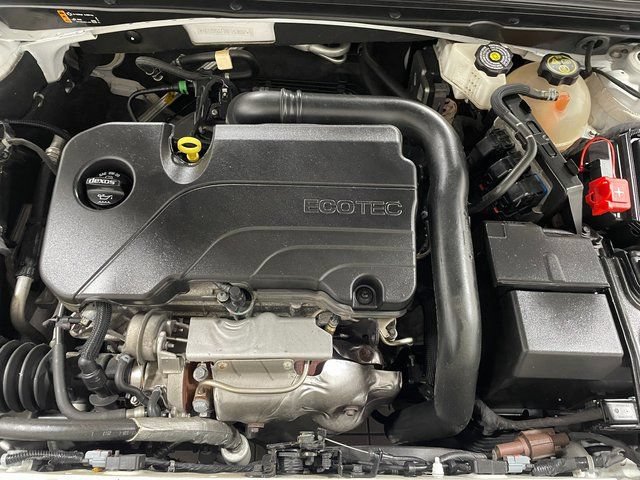 Used 2024 Chevrolet Malibu LT w/ Sport Edition FWD image 24