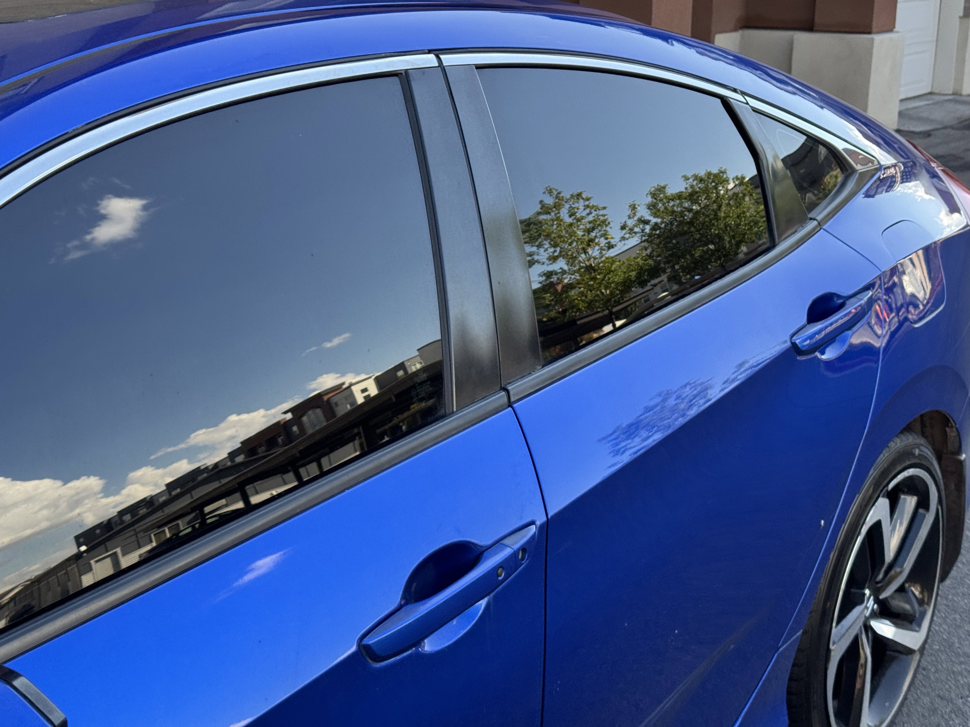 Used 2016 Honda Civic EX image 9