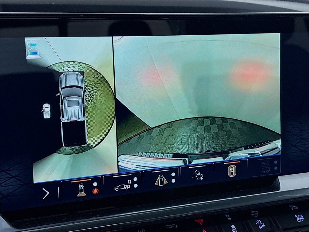 Certified 2026 GMC Sierra 1500 Elevation w/ Elevation Premium Package image 18