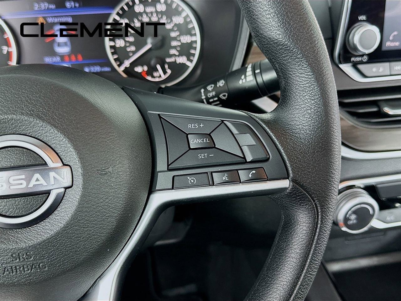 Used 2024 Nissan Altima 2.5 SV image 17