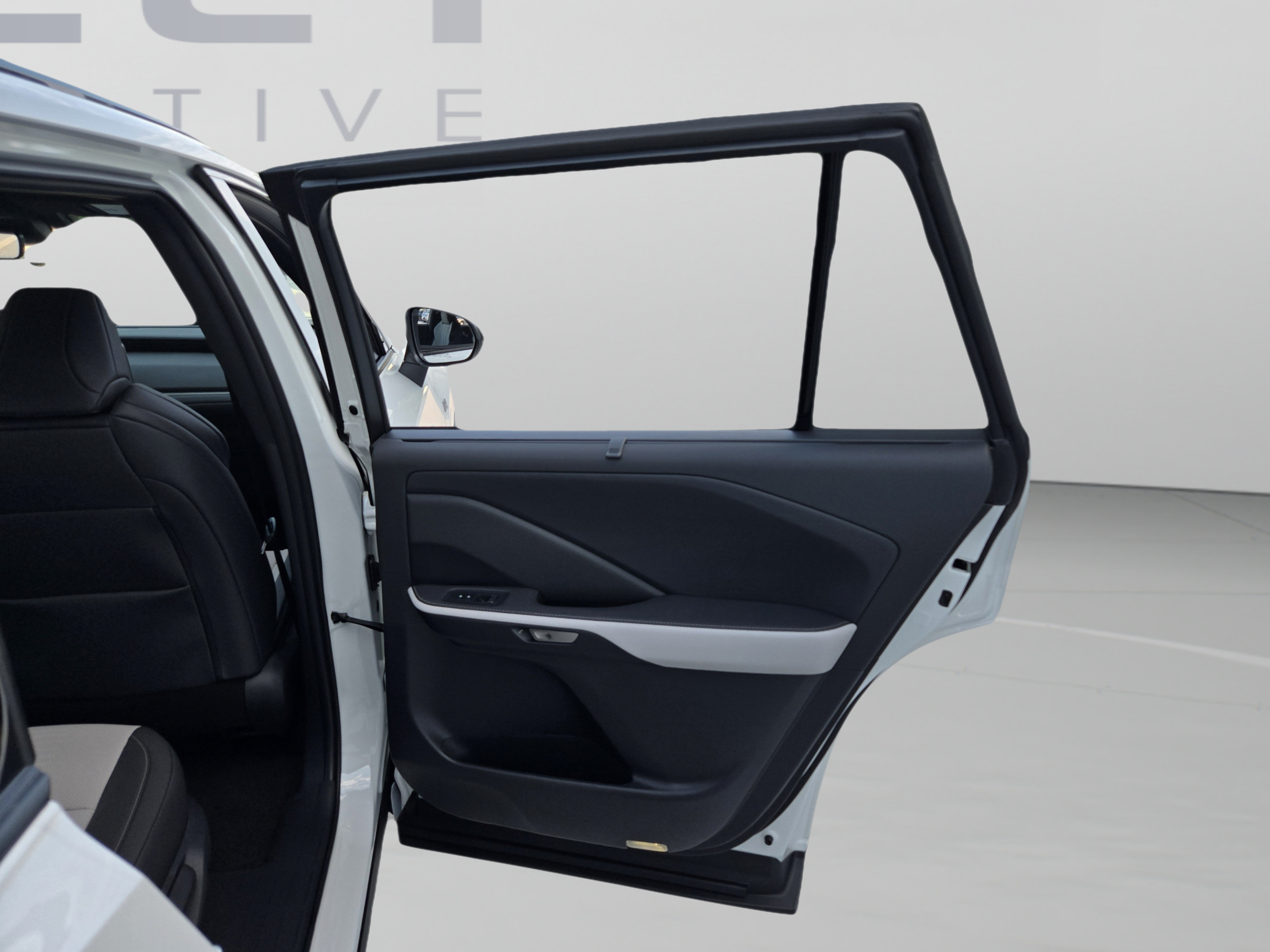New 2026 Lexus TX 500h AWD image 26