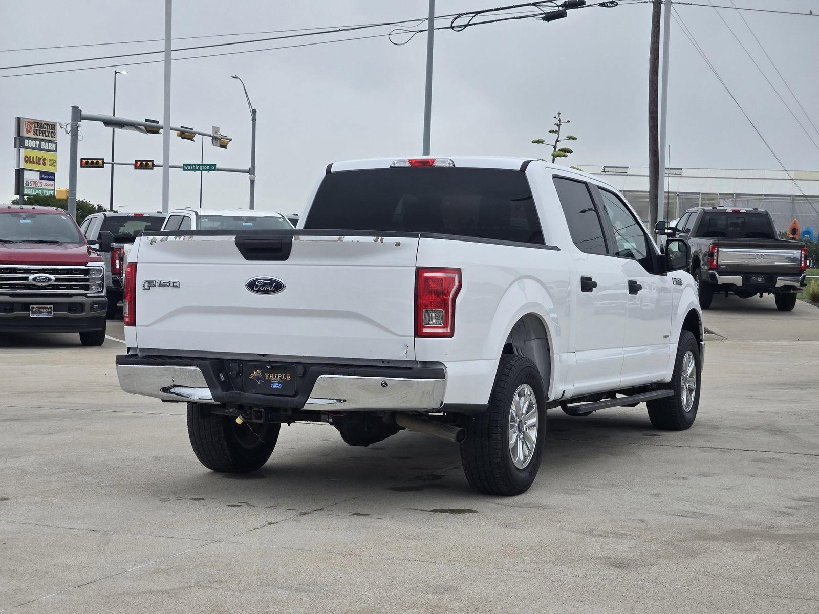 Certified 2024 Ford F350 Limited w/ FX4 Off-Road Package AWD/4WD image 5