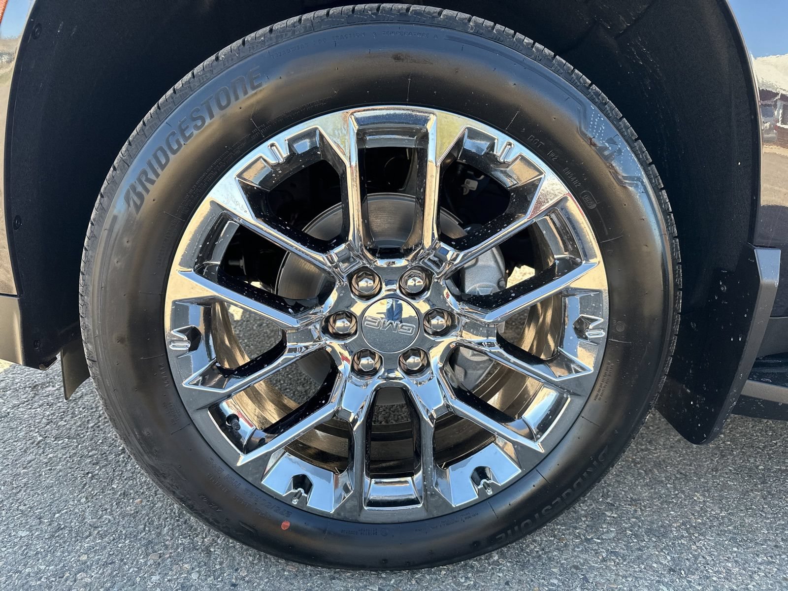 New 2026 GMC Yukon XL Elevation AWD/4WD image 38