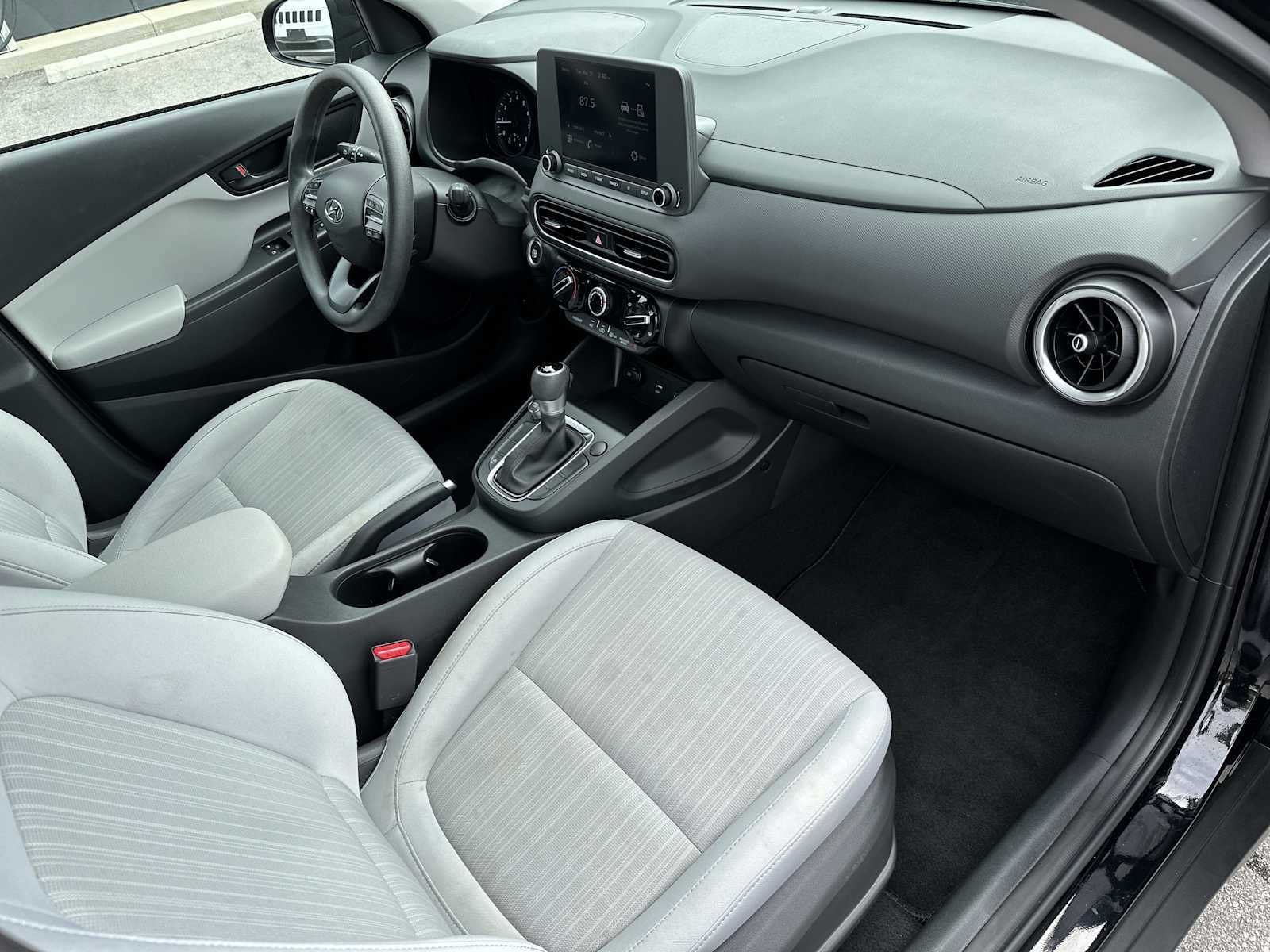 Used 2023 Hyundai Kona SEL image 25